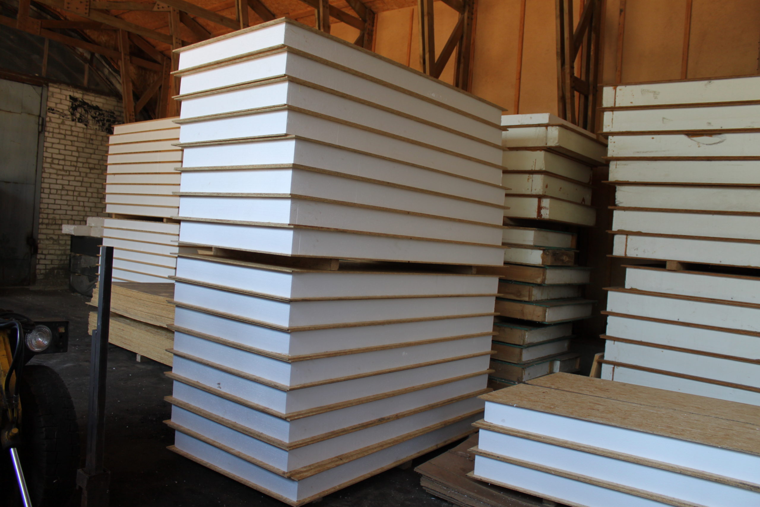 SIP Panelin Yapisi ve Uretimi Detayli Bir Inceleme